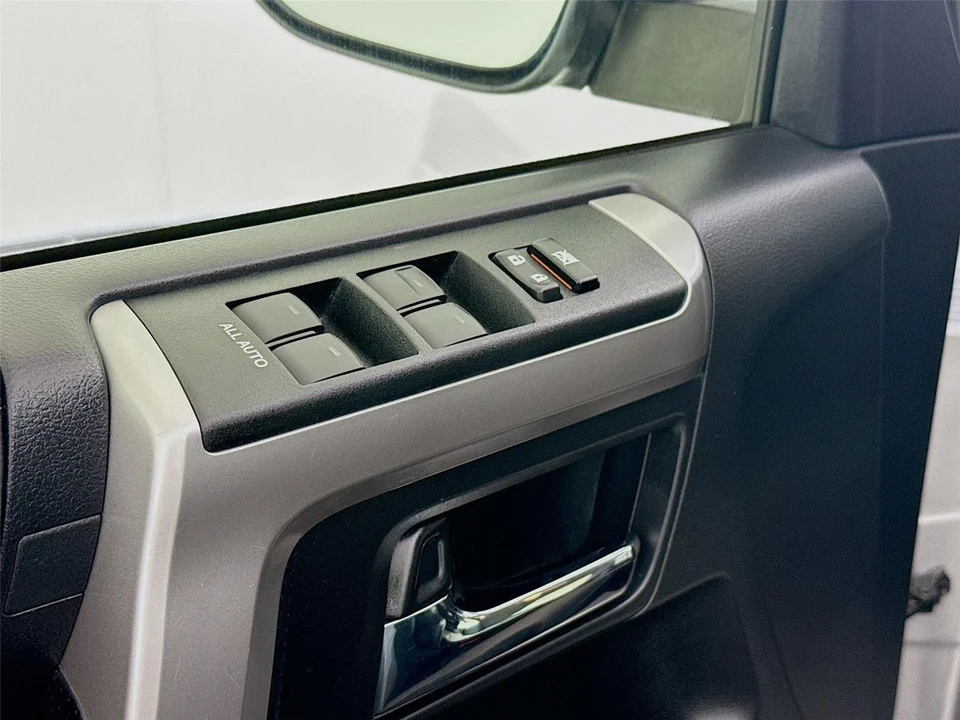 2024 Toyota 4Runner 5th Gen - Image 17 of 21