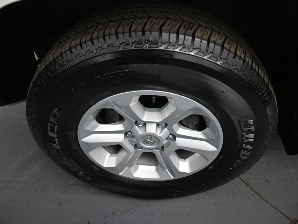 2024 Toyota 4Runner 5th Gen - Image 14 of 21