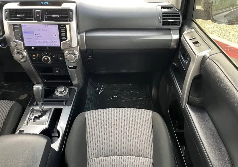 2024 Toyota 4Runner 5th Gen - Image 16 of 17