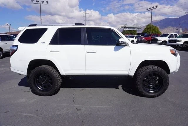2024 Toyota 4Runner 5th Gen - Image 12 of 21