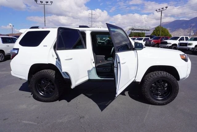 2024 Toyota 4Runner 5th Gen - Image 26 of 31