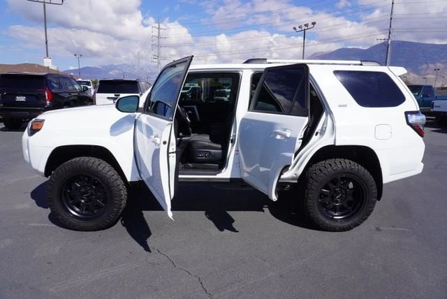 2024 Toyota 4Runner 5th Gen - Image 21 of 31