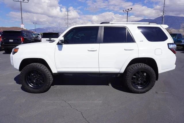 2024 Toyota 4Runner 5th Gen - Image 7 of 31
