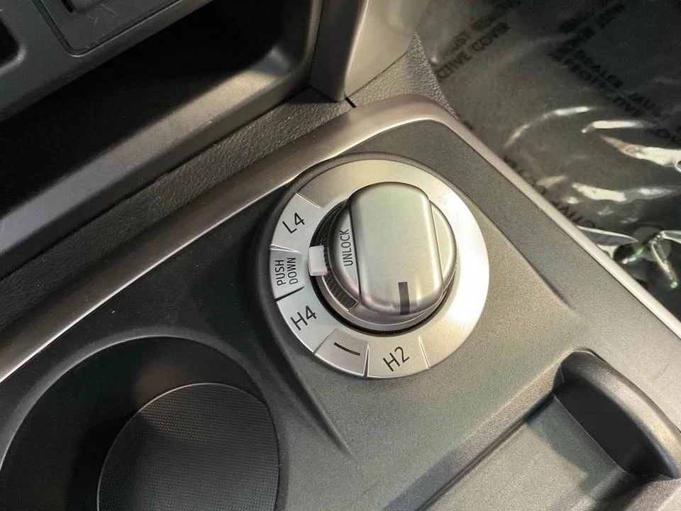 2024 Toyota 4Runner 5th Gen - Image 16 of 20