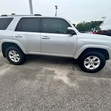 2024 Toyota 4Runner SR5
