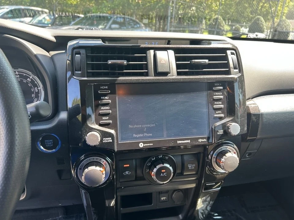 2024 Toyota 4Runner 5th Gen - Image 10 of 12