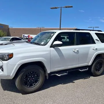 2024 Toyota 4Runner TRD Off Road