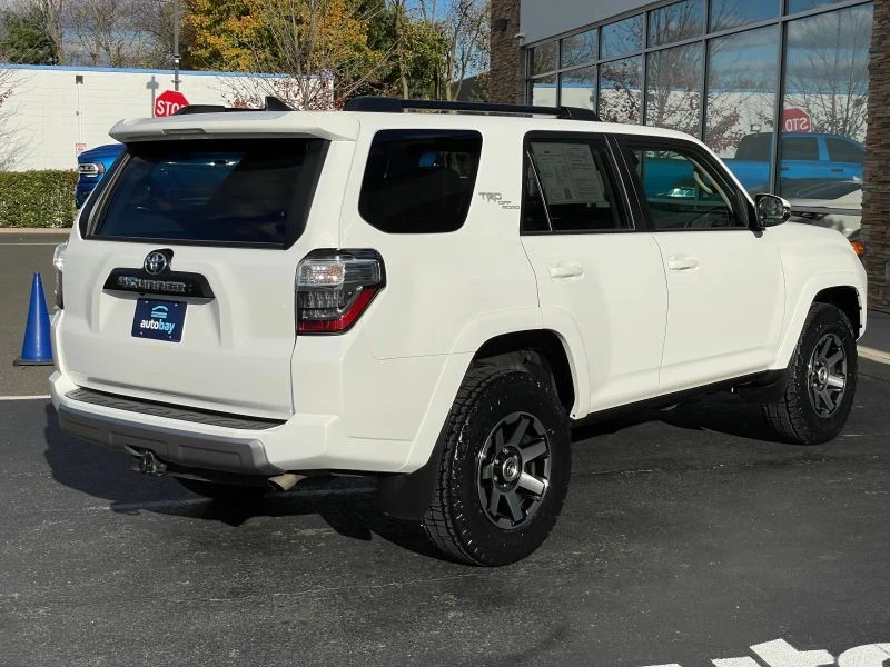 2024 Toyota 4Runner 5th Gen - Image 10 of 12