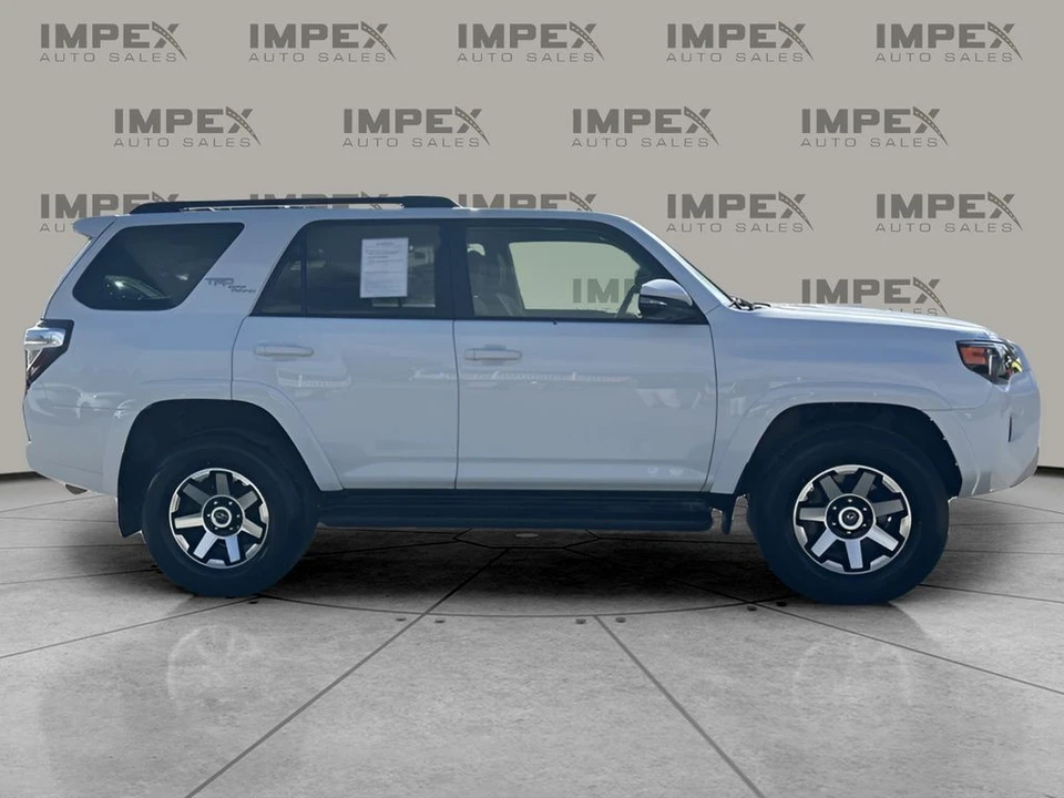 2024 Toyota 4Runner 5th Gen - Image 6 of 12