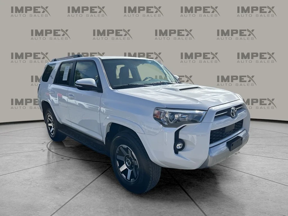 2024 Toyota 4Runner 5th Gen - Image 7 of 12