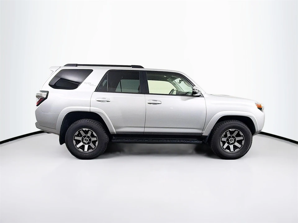 2024 Toyota 4Runner 5th Gen - Image 9 of 12