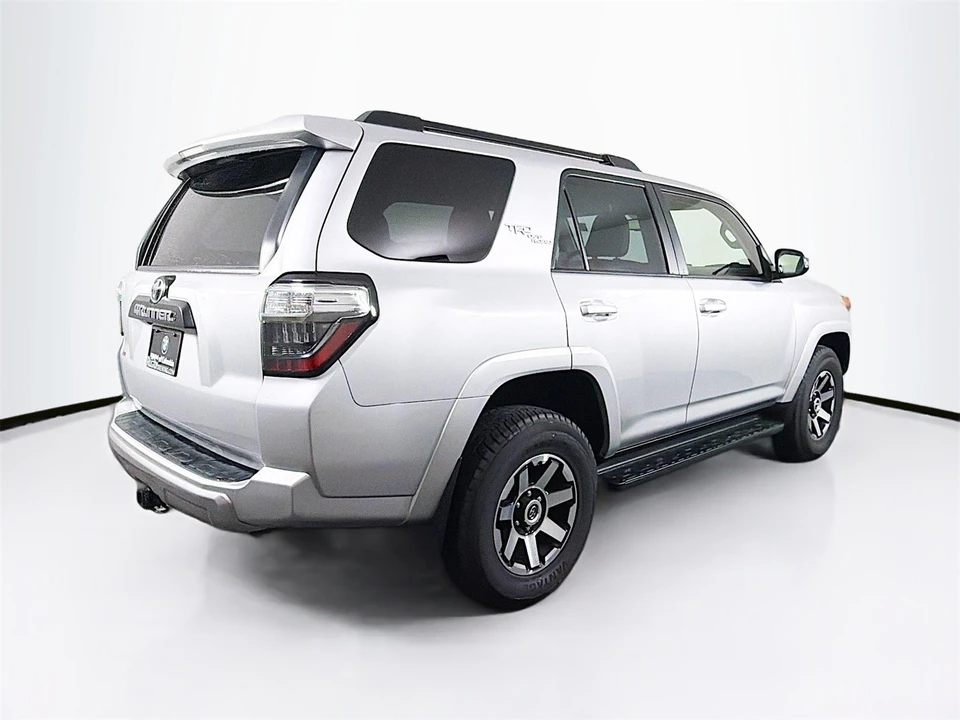 2024 Toyota 4Runner 5th Gen - Image 8 of 12