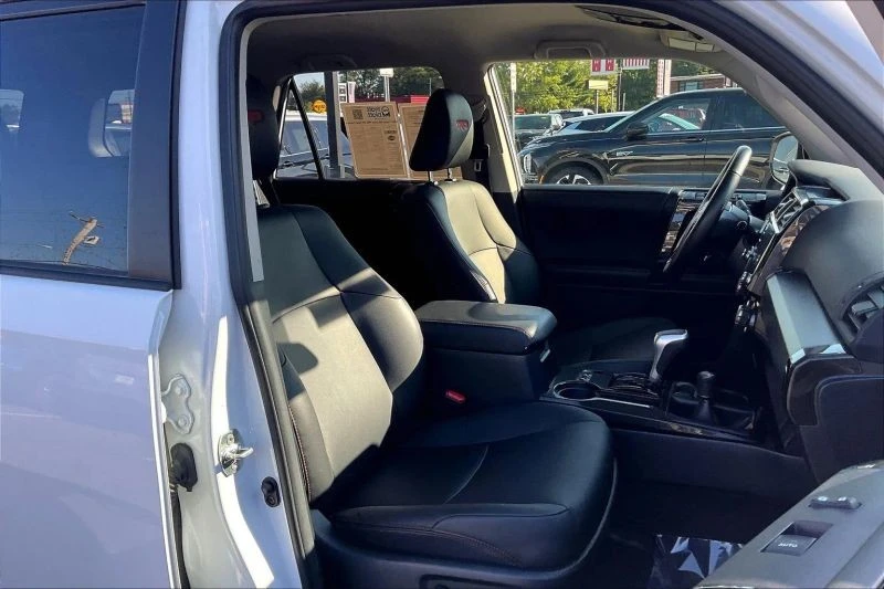 2024 Toyota 4Runner 5th Gen - Image 7 of 12