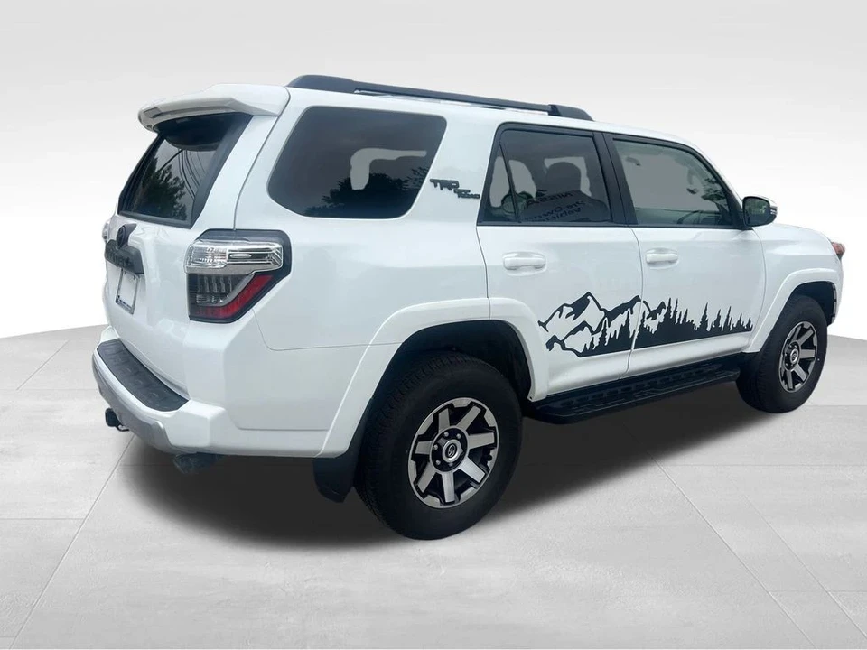 2024 Toyota 4Runner 5th Gen - Image 5 of 12
