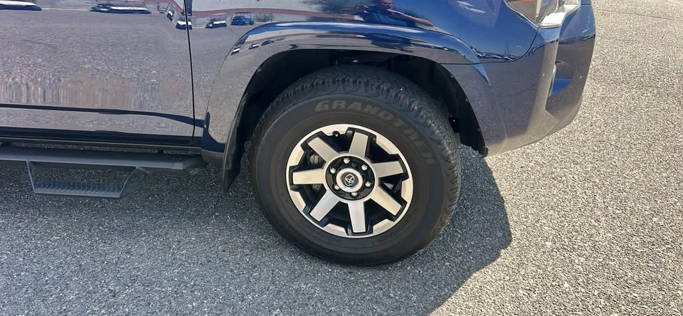 2024 Toyota 4Runner 5th Gen - Image 3 of 17