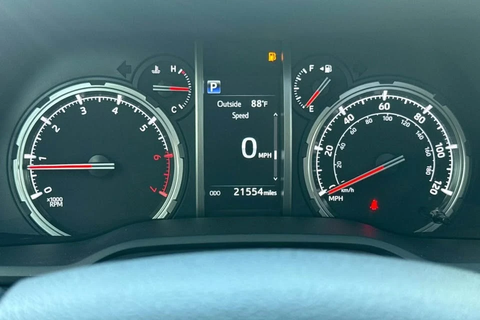 2024 Toyota 4Runner 5th Gen - Image 9 of 15