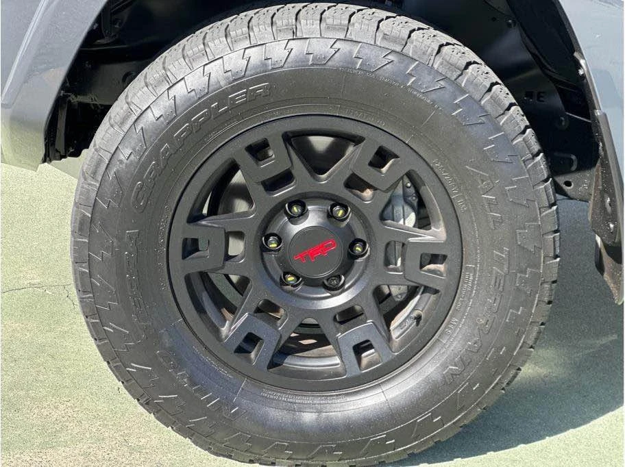 2024 Toyota 4Runner 5th Gen - Image 10 of 17
