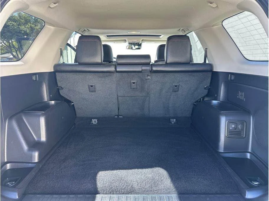 2024 Toyota 4Runner 5th Gen - Image 15 of 17