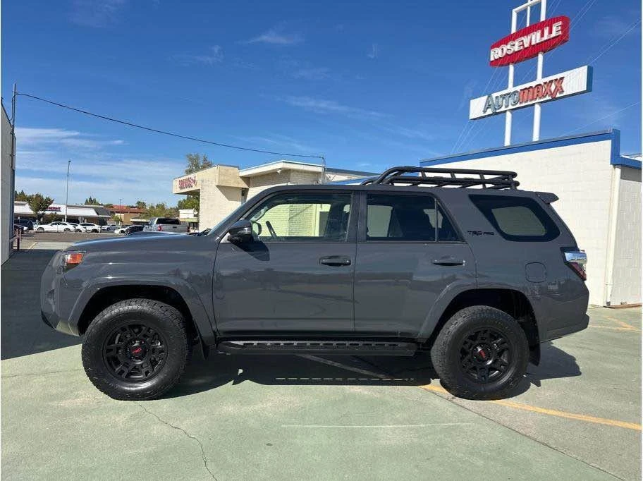 2024 Toyota 4Runner 5th Gen - Image 9 of 17