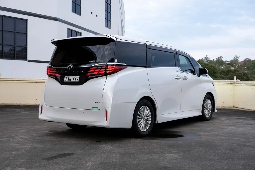 2024 Toyota - Image 7 of 31