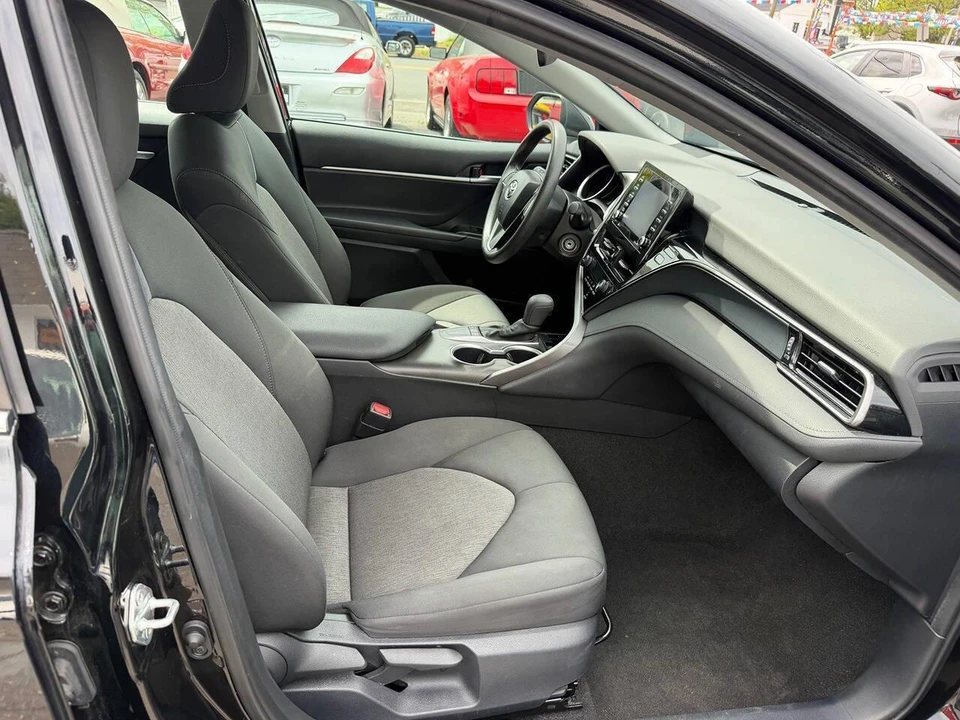 2024 Toyota Camry 8th Gen - Image 18 of 28