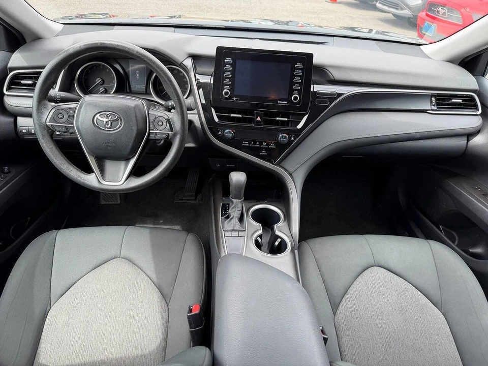 2024 Toyota Camry 8th Gen - Image 15 of 28