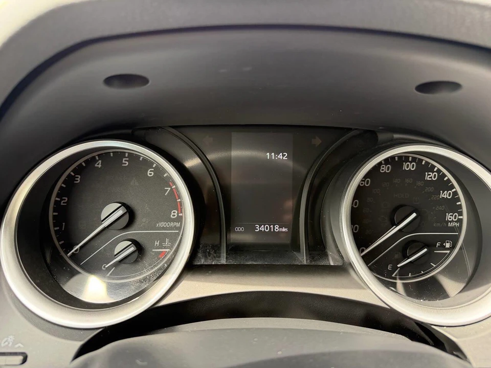 2024 Toyota Camry 8th Gen - Image 8 of 28