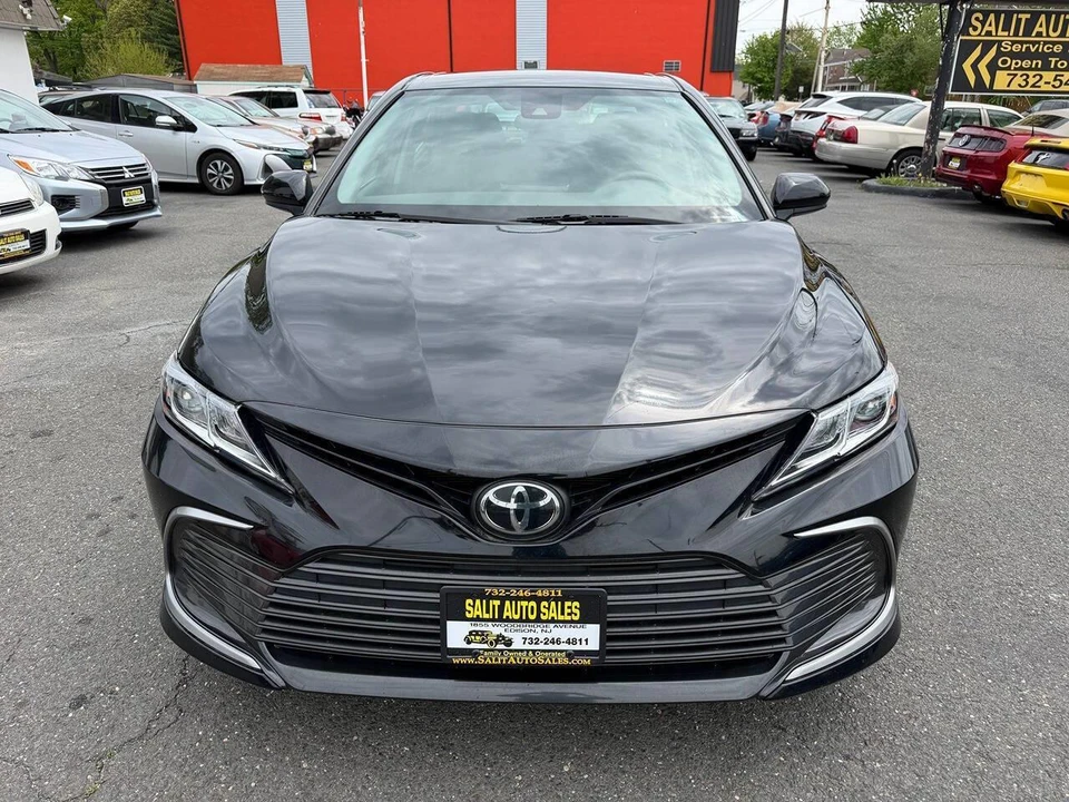 2024 Toyota Camry 8th Gen - Image 21 of 28