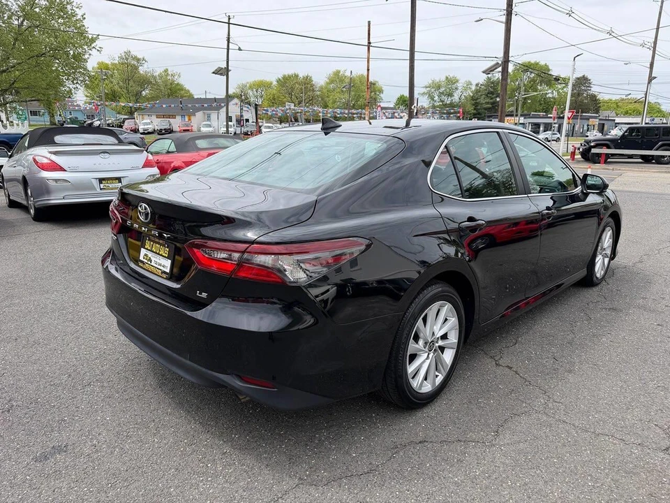 2024 Toyota Camry 8th Gen - Image 25 of 28