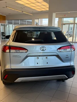 2024 Toyota Corolla Cross - Image 3 of 6