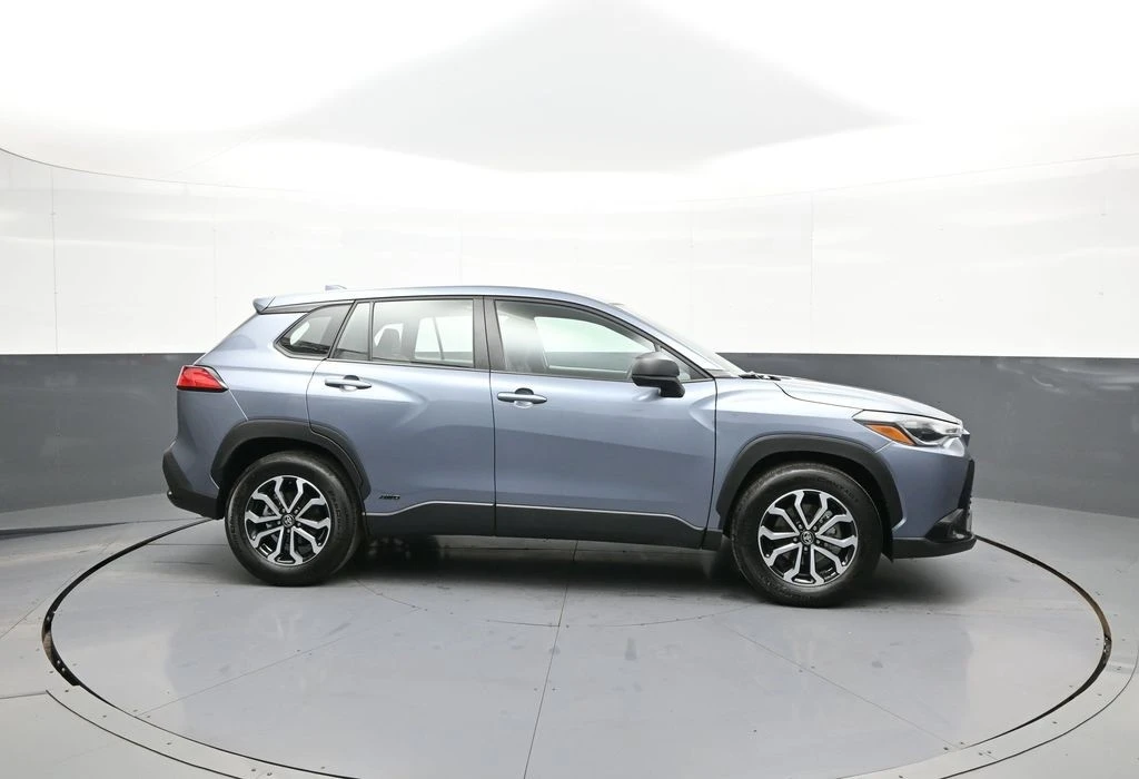 2024 Toyota Corolla Cross - Image 5 of 12