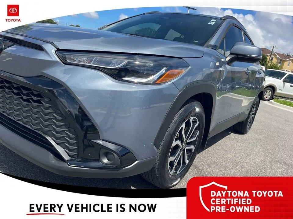 2024 Toyota Corolla Cross - Image 3 of 12