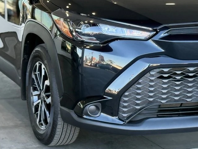 2024 Toyota Corolla Cross - Image 8 of 12