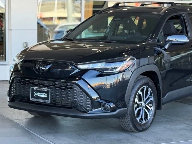 2024 Toyota Corolla Cross - Image 3 of 12
