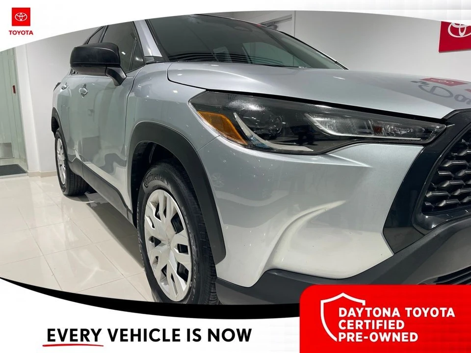 2024 Toyota Corolla Cross - Image 2 of 12