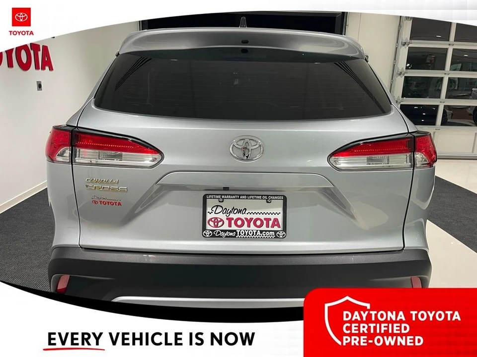 2024 Toyota Corolla Cross - Image 11 of 12