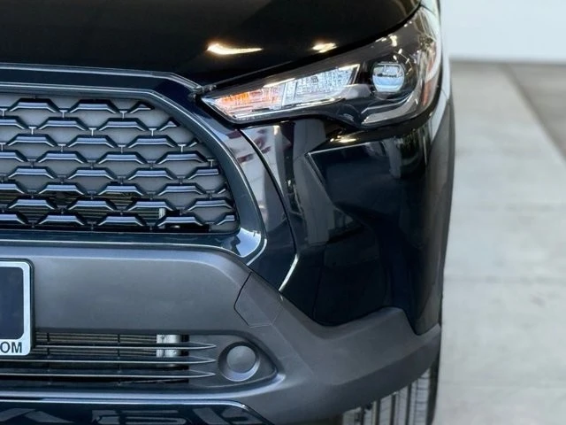 2024 Toyota Corolla Cross - Image 6 of 12