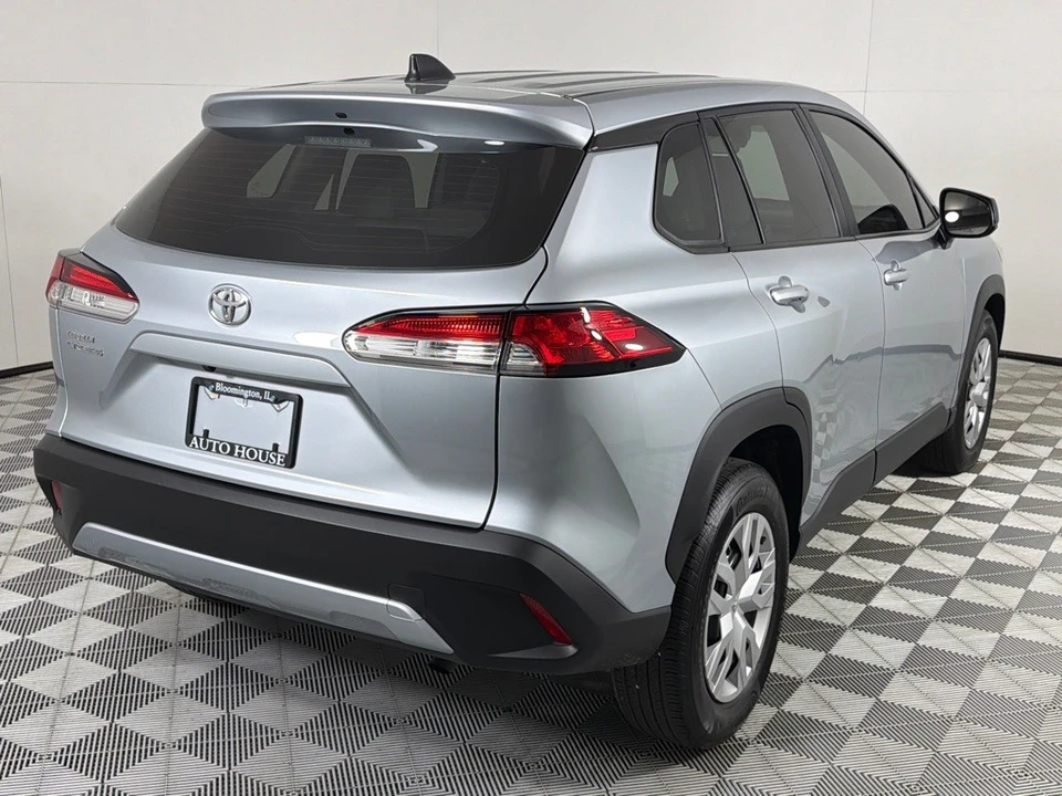 2024 Toyota Corolla Cross - Image 5 of 21