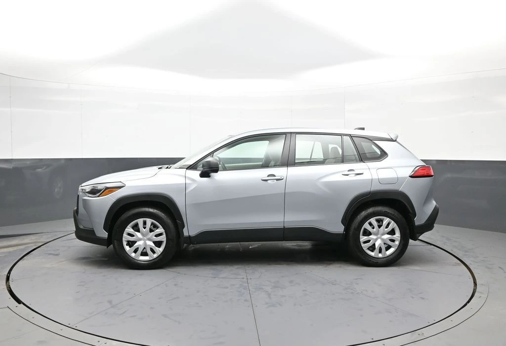2024 Toyota Corolla Cross - Image 9 of 21