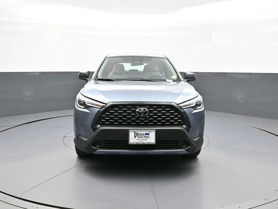 2024 Toyota Corolla Cross - Image 2 of 21