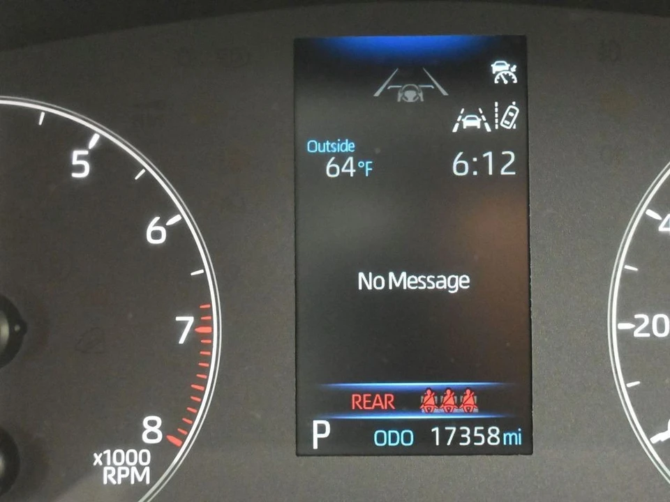 2024 Toyota Corolla Cross - Image 16 of 21