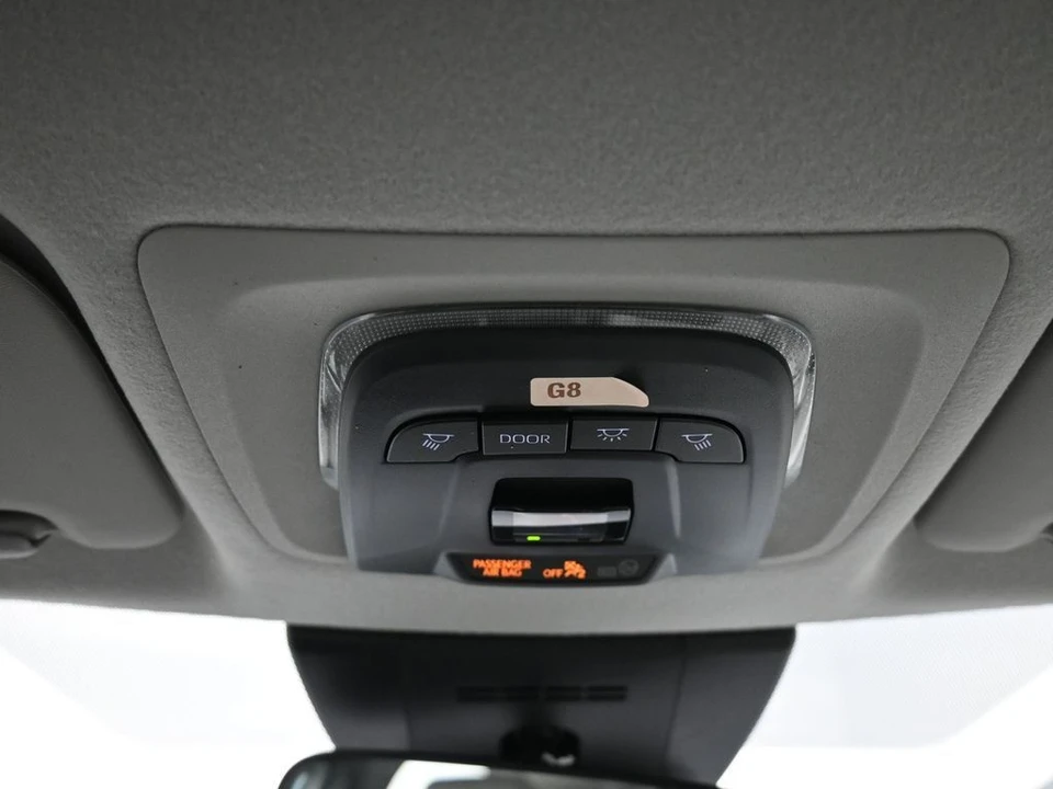 2024 Toyota Corolla Cross - Image 17 of 21