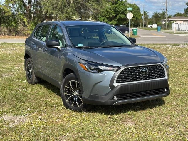2024 Toyota Corolla Cross - Image 3 of 21