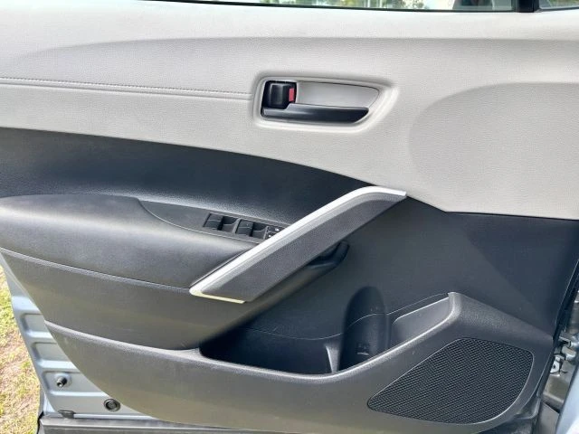 2024 Toyota Corolla Cross - Image 20 of 21