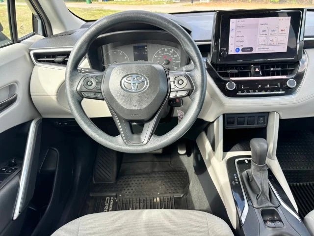 2024 Toyota Corolla Cross - Image 12 of 21