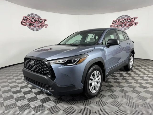 2024 Toyota Corolla Cross - Image 3 of 12