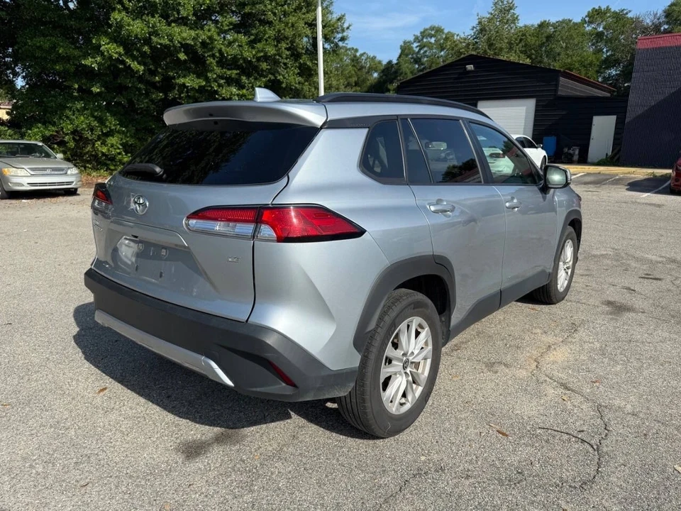 2024 Toyota Corolla Cross - Image 13 of 21