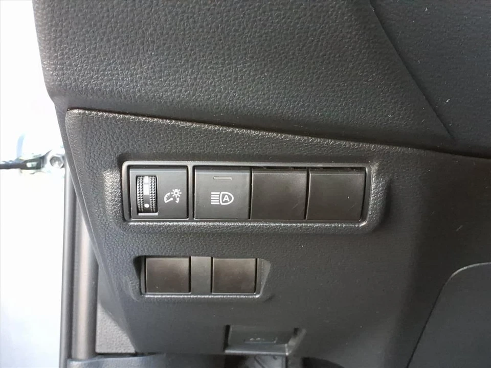 2024 Toyota Corolla Cross - Image 19 of 21