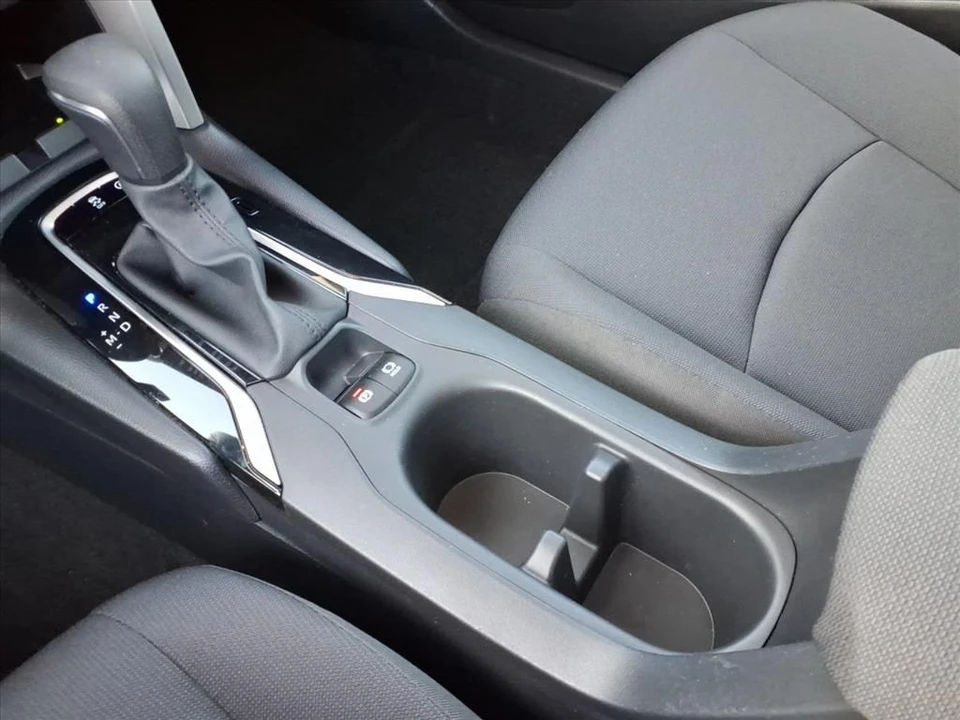 2024 Toyota Corolla Cross - Image 16 of 21