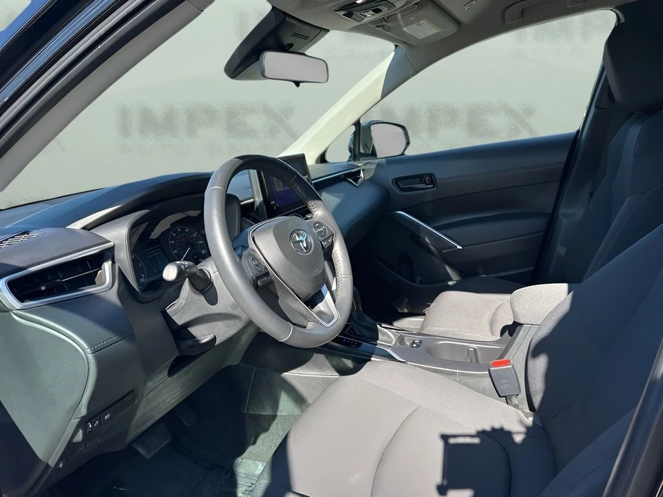 2024 Toyota Corolla Cross - Image 9 of 12